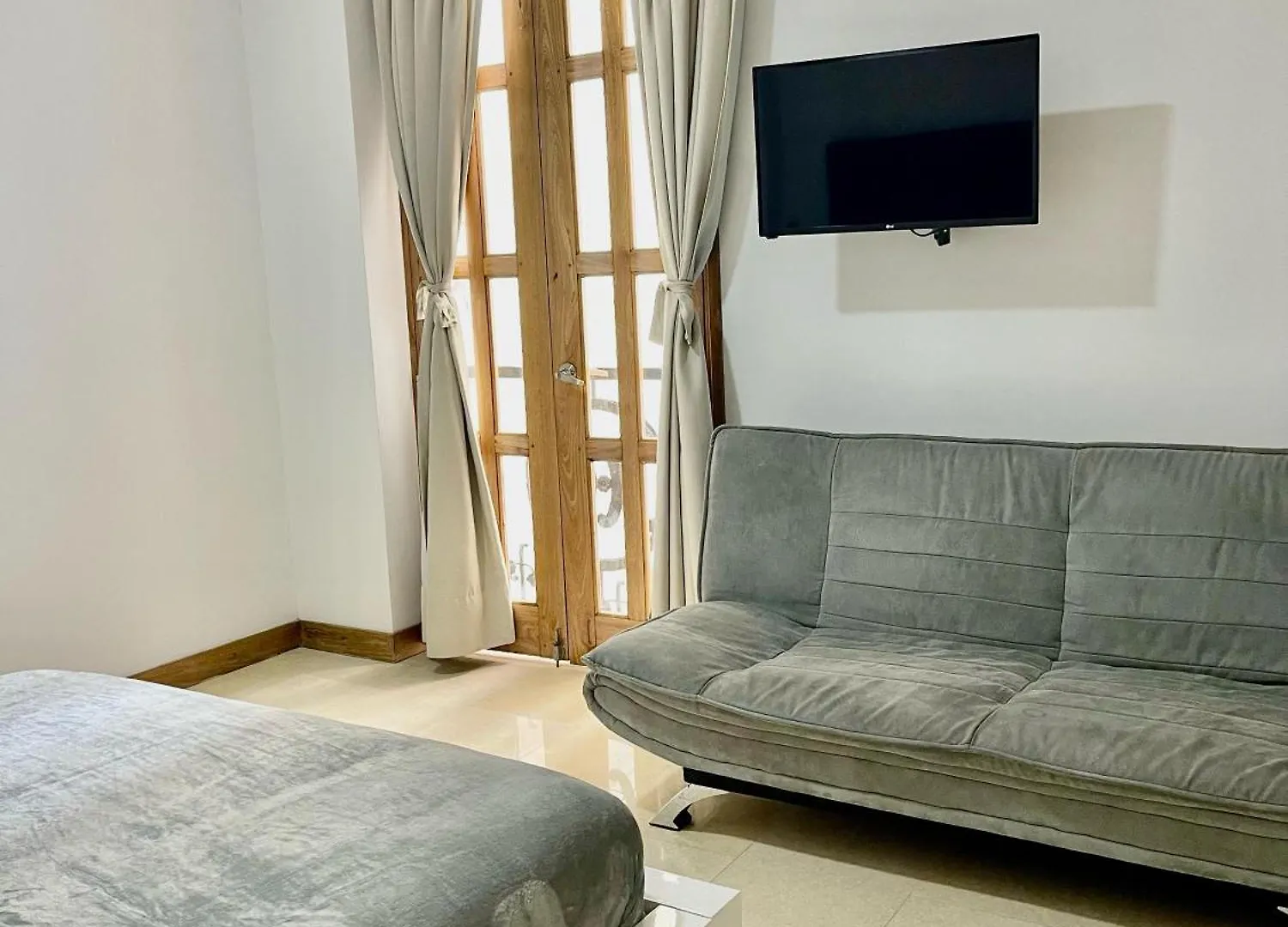 Guest house Hotel Cattaleya City Cali Colombia
