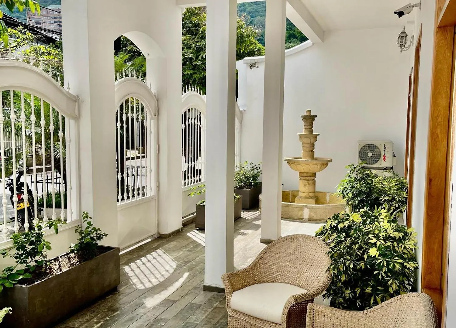 Hotel Cattaleya City Cali Guest house