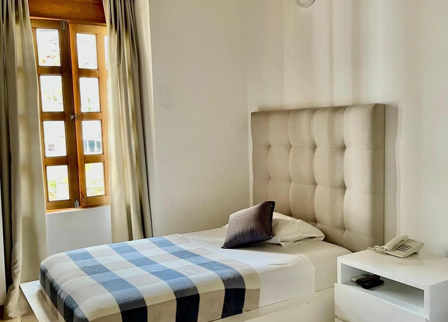Hotel Cattaleya City Cali 0*,  Colombia